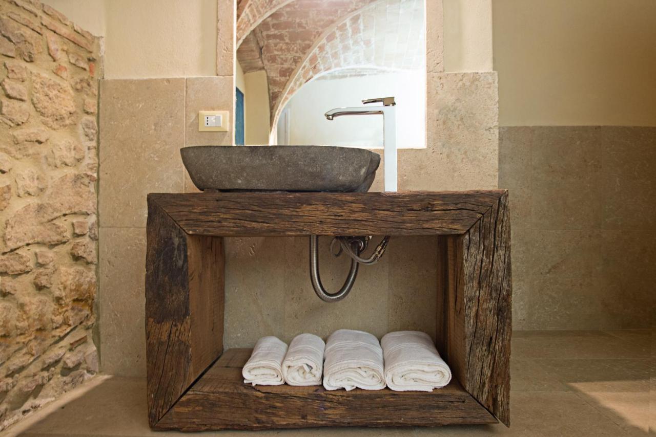La Pecora Nera